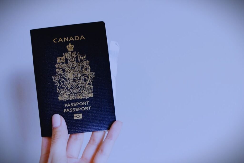 canada citizen requirements